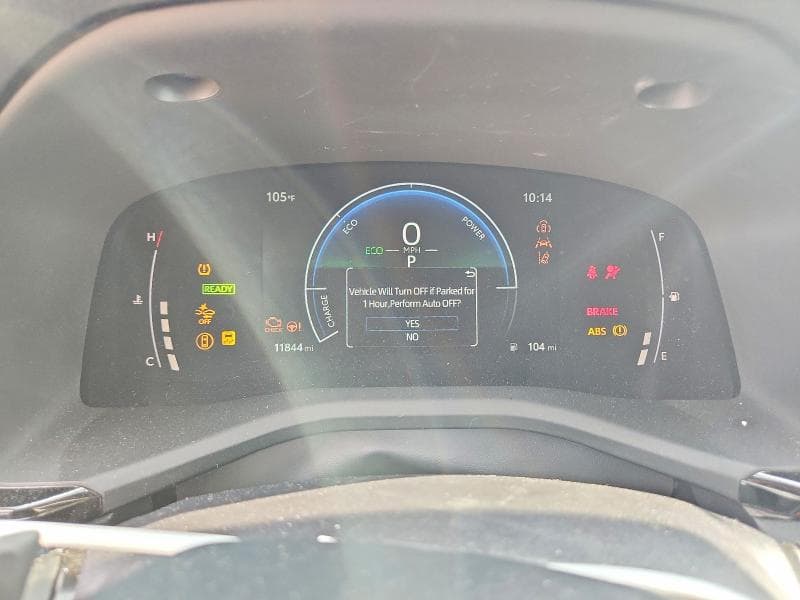 2025 TOYOTA CAMRY SE 9