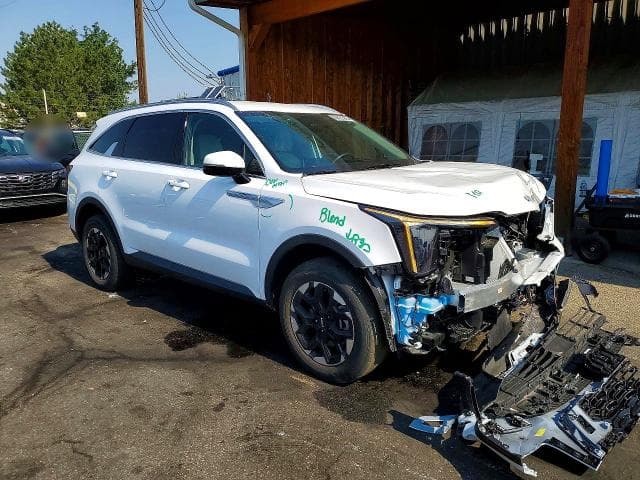 2025 KIA SORENTO S 4