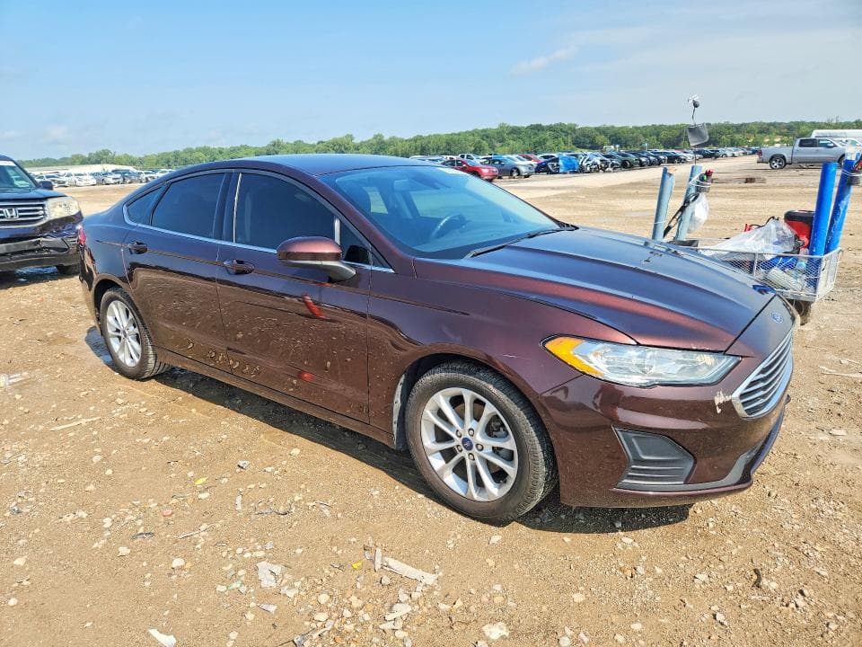 2019 FORD FUSION SE 4