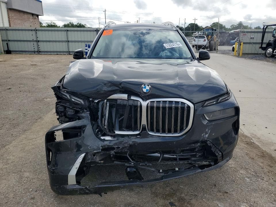 2026 BMW X7 XDRIVE40I 5