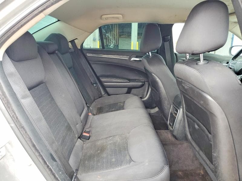 2018 CHRYSLER 300 TOURING 10