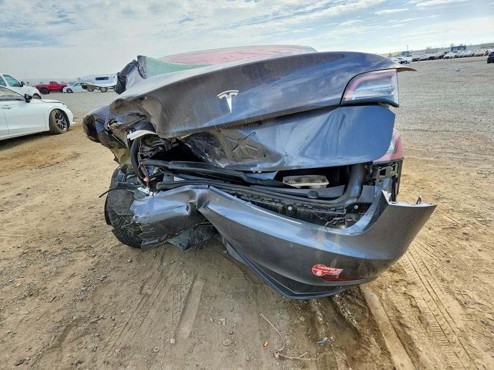 2017 TESLA MODEL 3 6