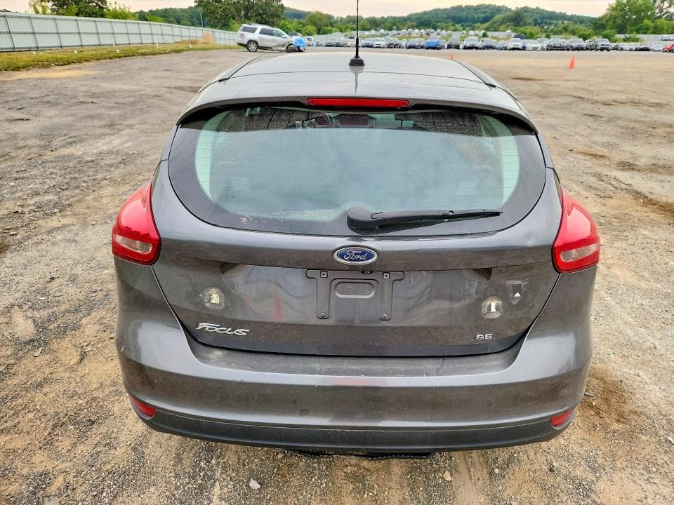 2018 FORD FOCUS SE 6