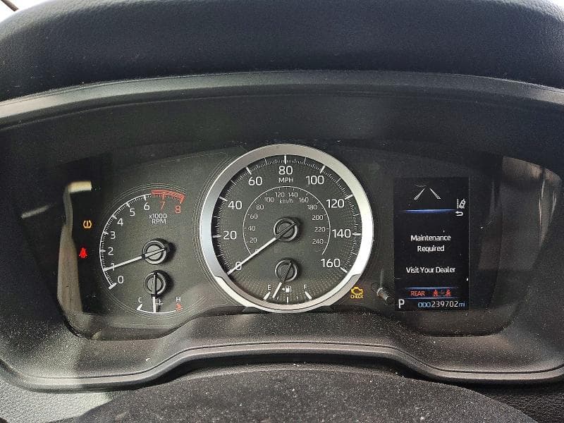 2020 TOYOTA COROLLA LE 9