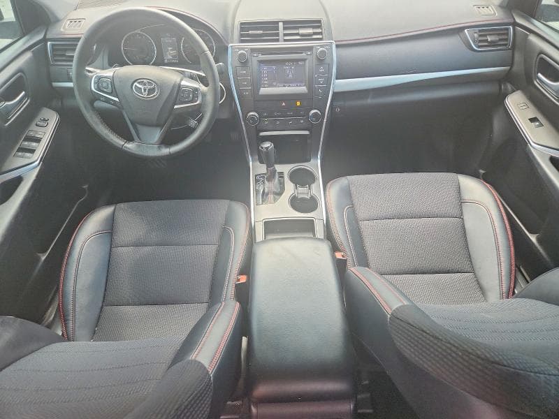 2017 TOYOTA CAMRY SE 8