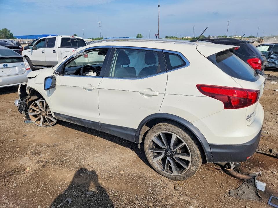 2017 NISSAN ROGUE SPORT SL 2