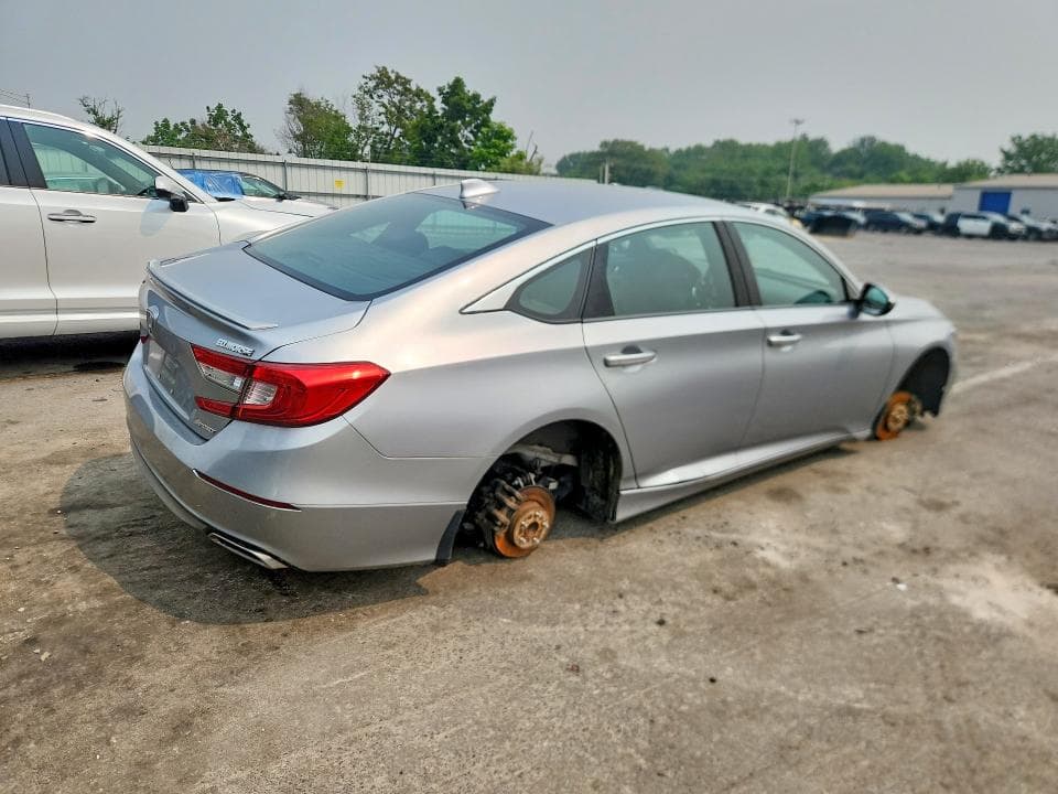 2020 HONDA ACCORD SPORT 3