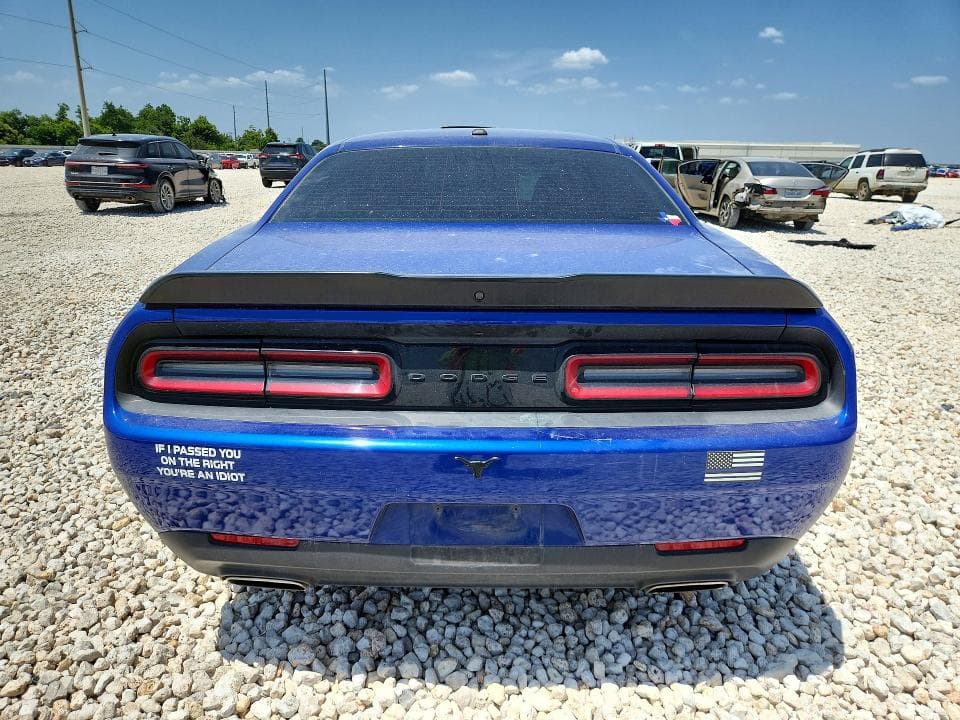 2022 DODGE CHALLENGER SXT 6