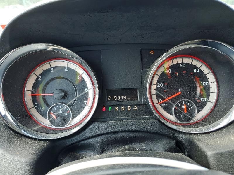 2017 DODGE GRAND CARAVAN SE 9