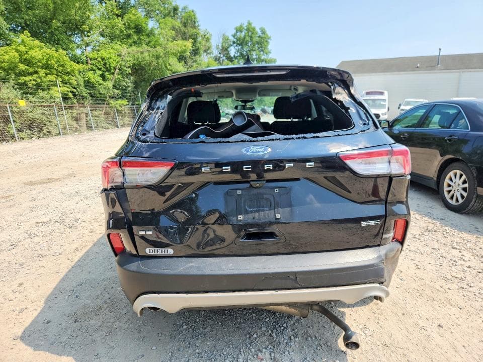 2021 FORD ESCAPE SE 6