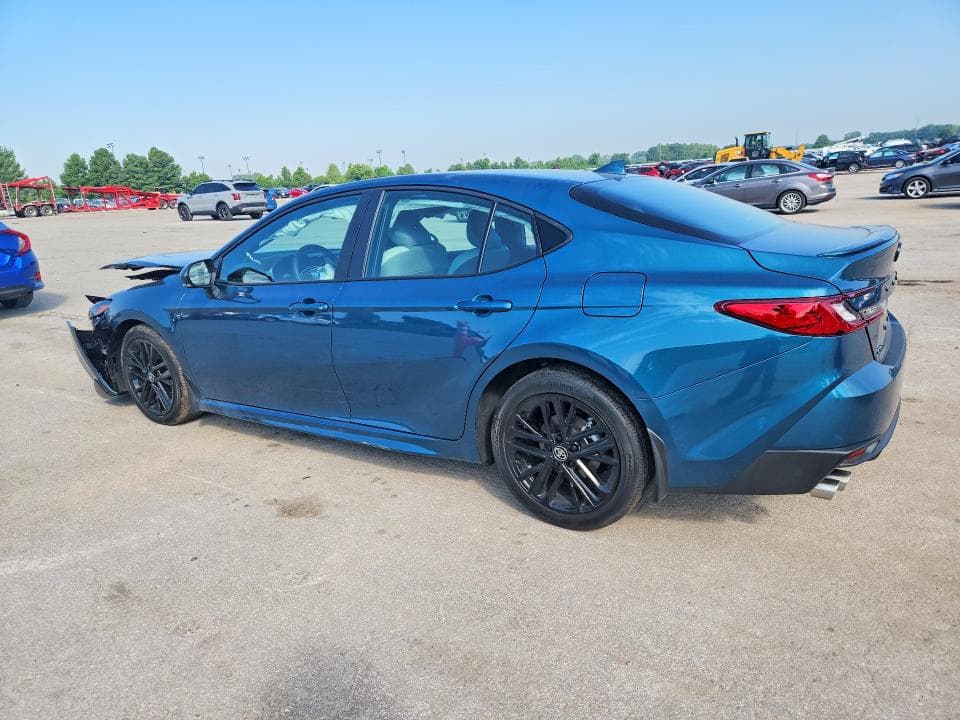 2026 TOYOTA CAMRY SE 2