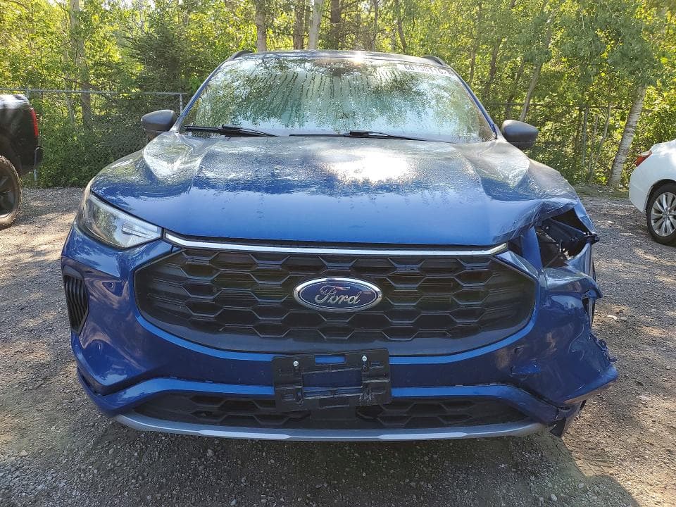 2023 FORD ESCAPE ST LINE 5