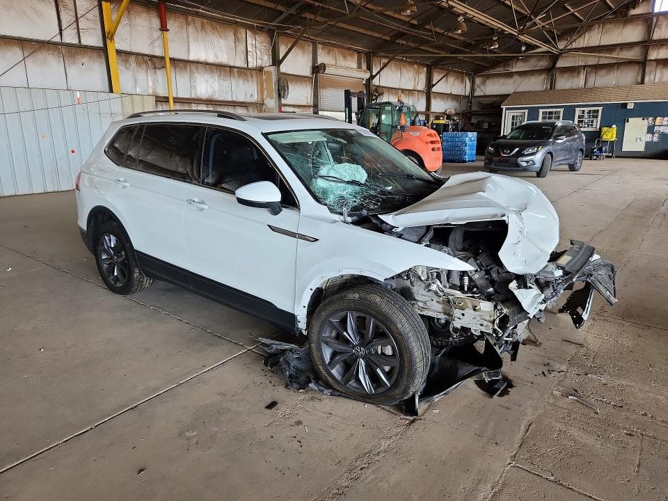 2022 VOLKSWAGEN TIGUAN SE 4