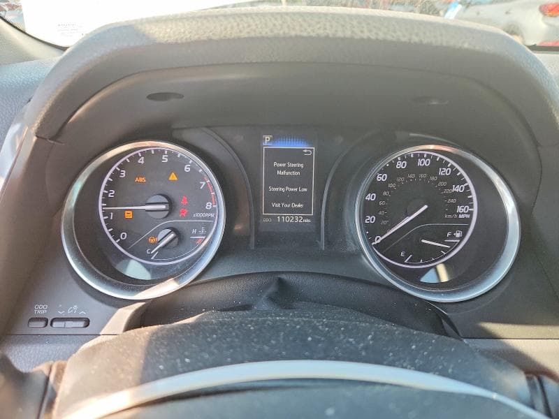 2018 TOYOTA CAMRY SE 9