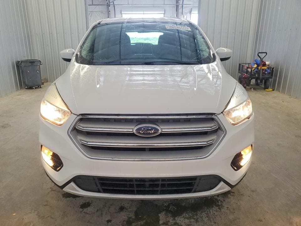 2019 FORD ESCAPE SE 5