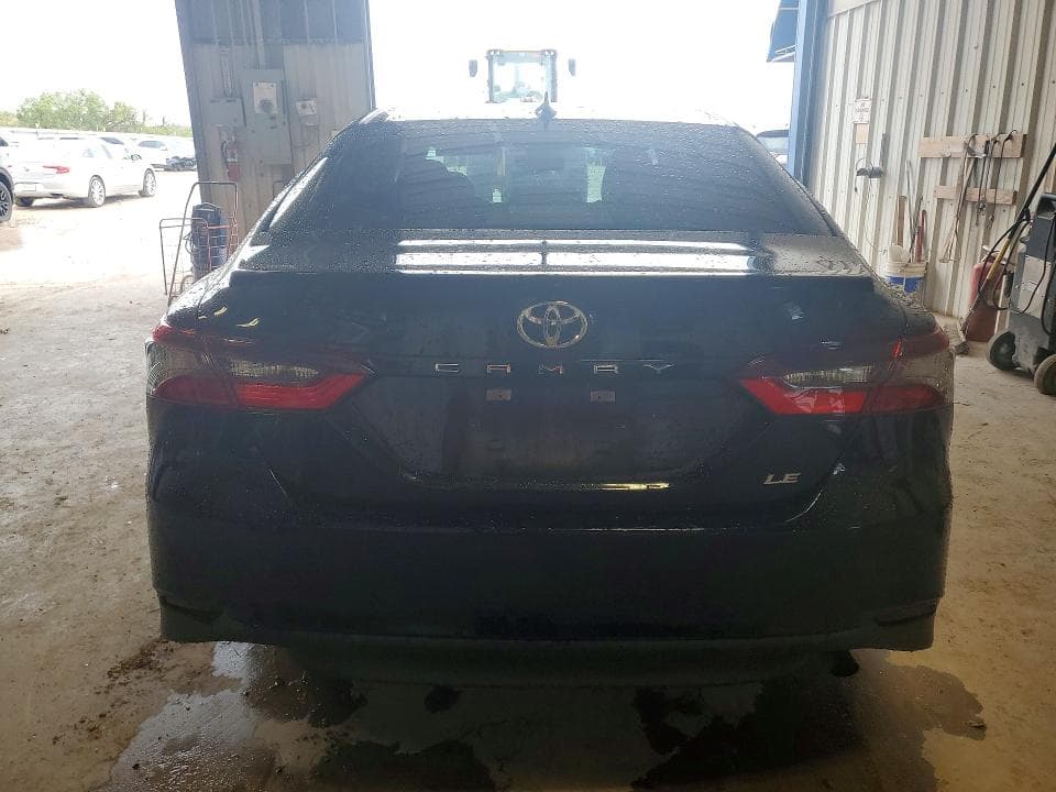 2022 TOYOTA CAMRY LE 6