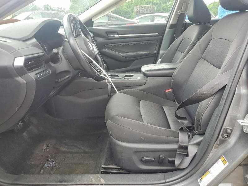 2019 NISSAN ALTIMA SV 7