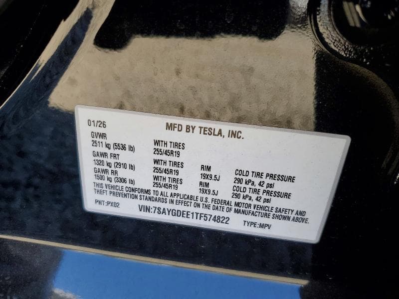 2026 TESLA MODEL Y 12