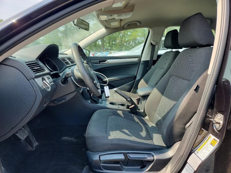 2017 VOLKSWAGEN PASSAT S 7