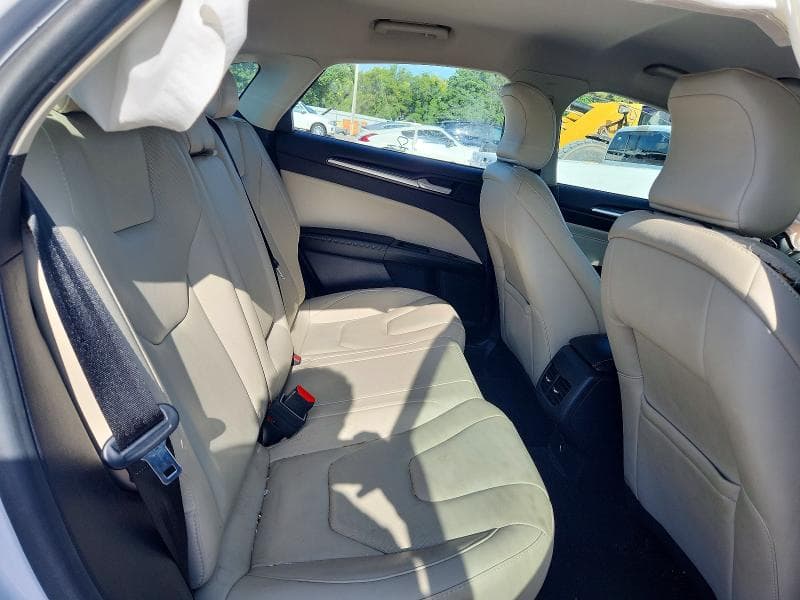2017 FORD FUSION TITANIUM 10