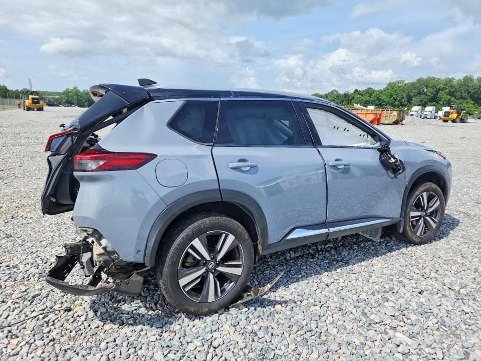 2021 NISSAN ROGUE PLATINUM 3
