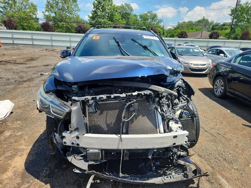 2019 INFINITI QX60 LUXE 5