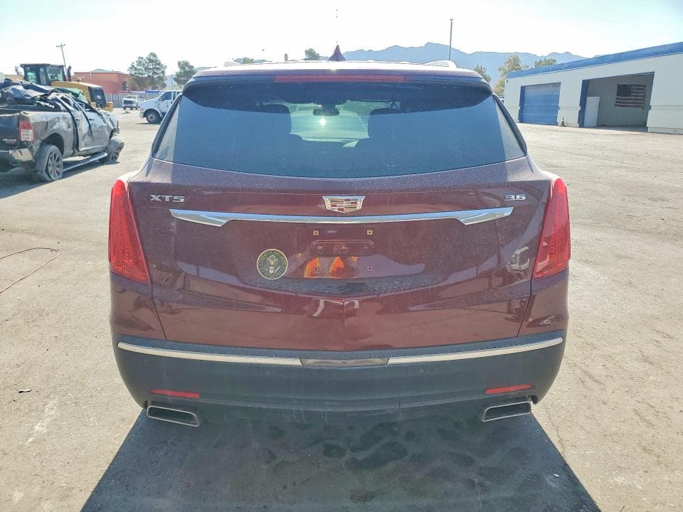2017 CADILLAC XT5 LUXURY 6