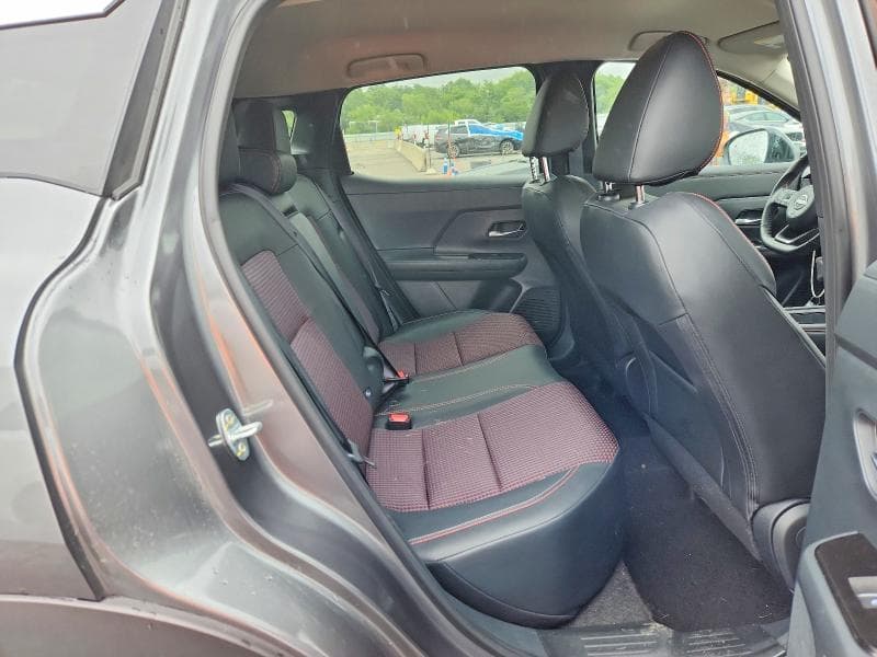 2026 NISSAN KICKS SR 11
