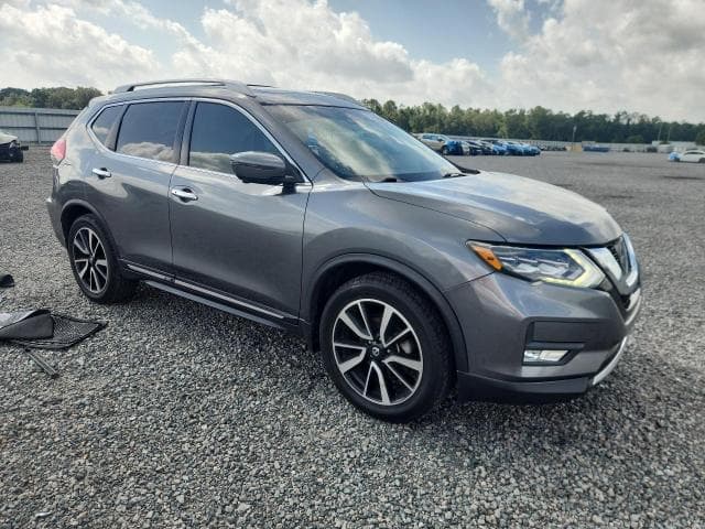 2017 NISSAN ROGUE SL 4