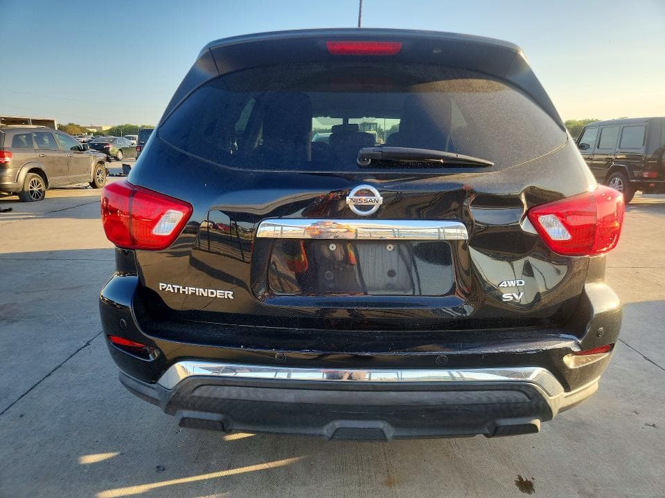 2017 NISSAN PATHFINDER SV 6