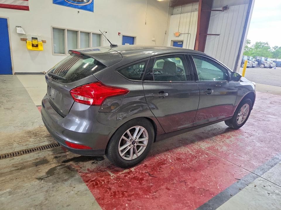 2018 FORD FOCUS SE 3