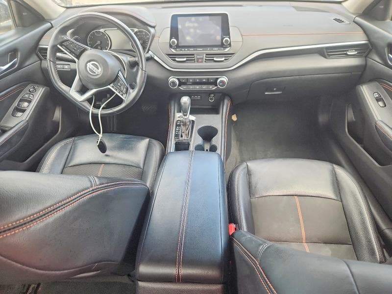 2021 NISSAN ALTIMA SR 8