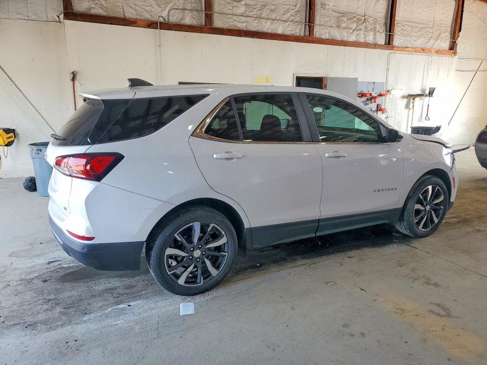 2022 CHEVROLET EQUINOX LT 3