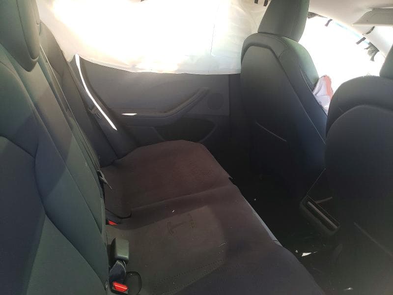 2026 TESLA MODEL 3 10