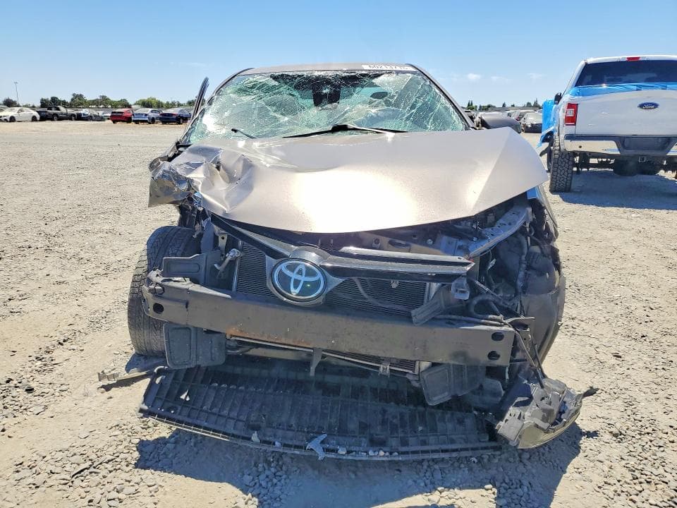 2017 TOYOTA COROLLA LE 5