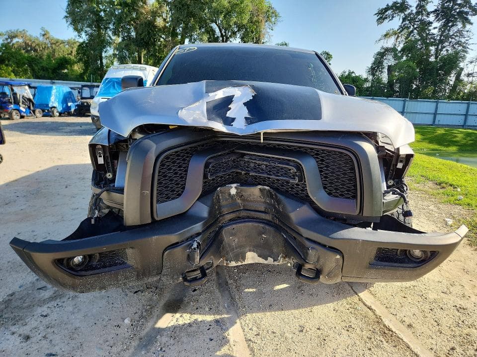 2019 RAM 1500 CLASSIC SLT 5