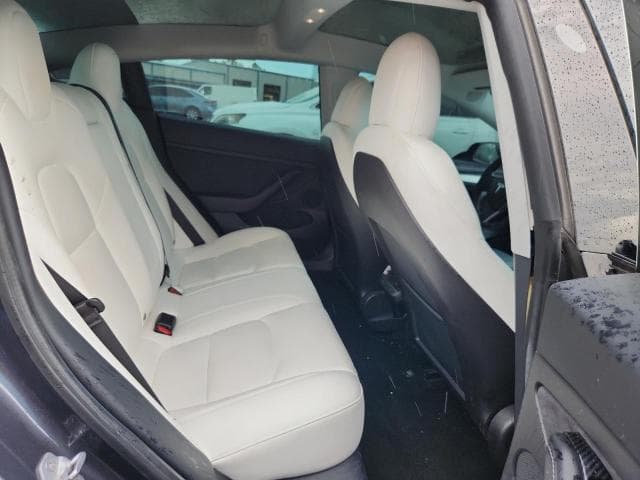2021 TESLA MODEL 3 10