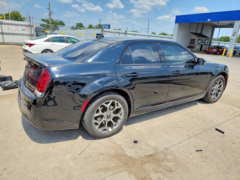 2017 CHRYSLER 300 S 3