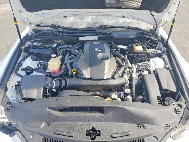 2018 LEXUS IS 300 11