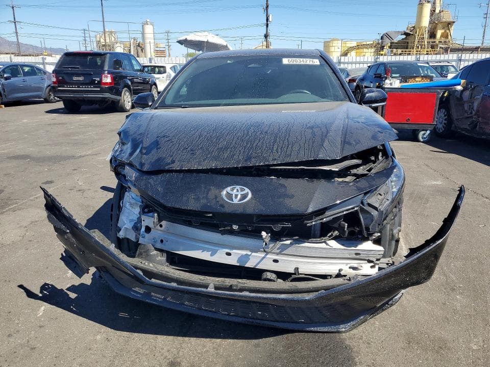 2025 TOYOTA CAMRY SE 5