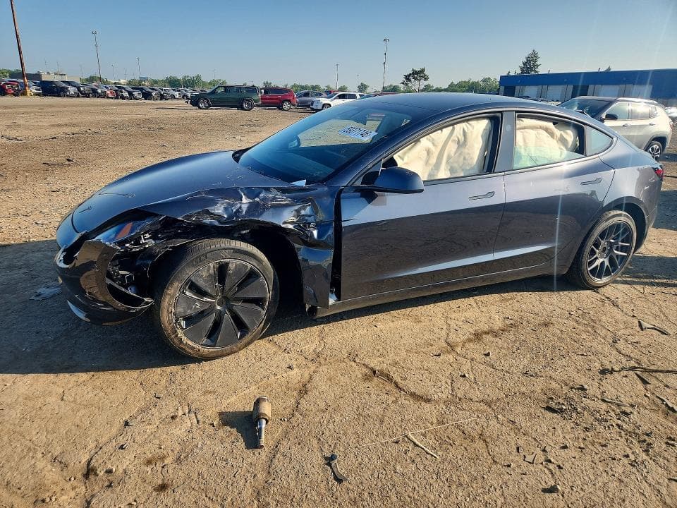 2026 TESLA MODEL 3 - 1