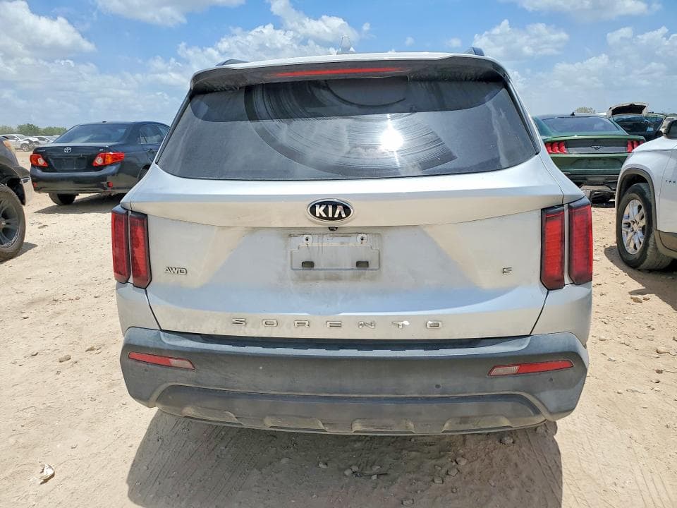 2021 KIA SORENTO S 6