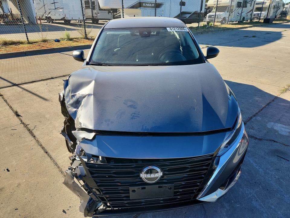 2025 NISSAN ALTIMA SV 5