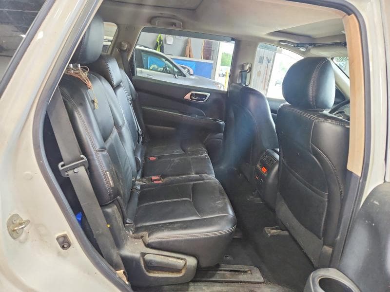 2019 NISSAN PATHFINDER SL 11
