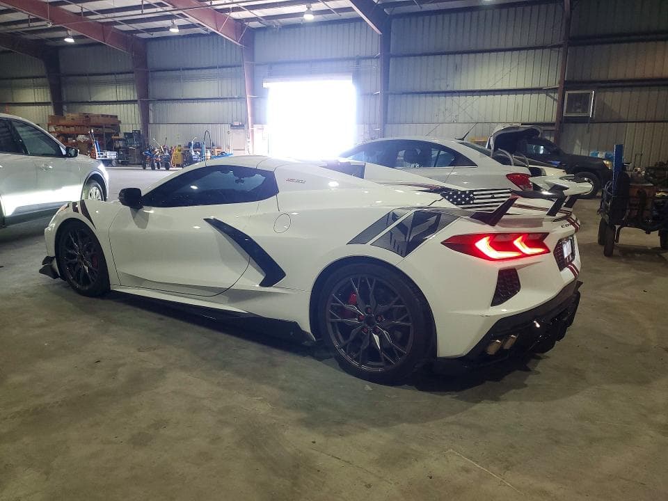 2023 CHEVROLET CORVETTE STINGRAY 2LT 2