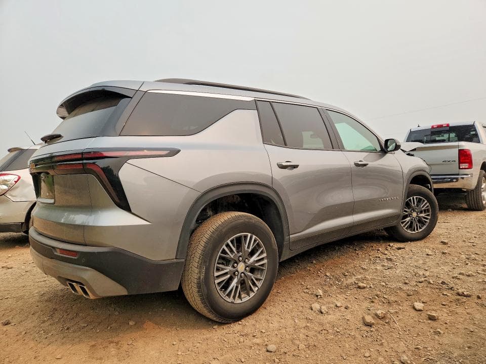 2025 CHEVROLET TRAVERSE LT 3