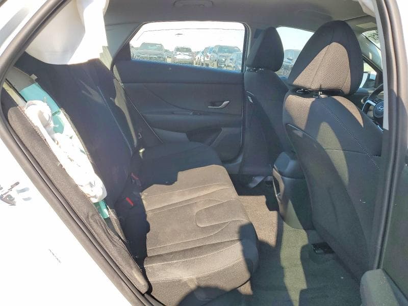 2026 HYUNDAI ELANTRA HYBRID BLUE 10