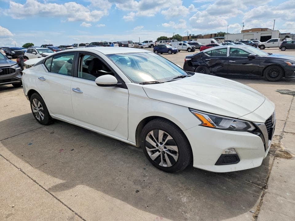 2021 NISSAN ALTIMA S 4