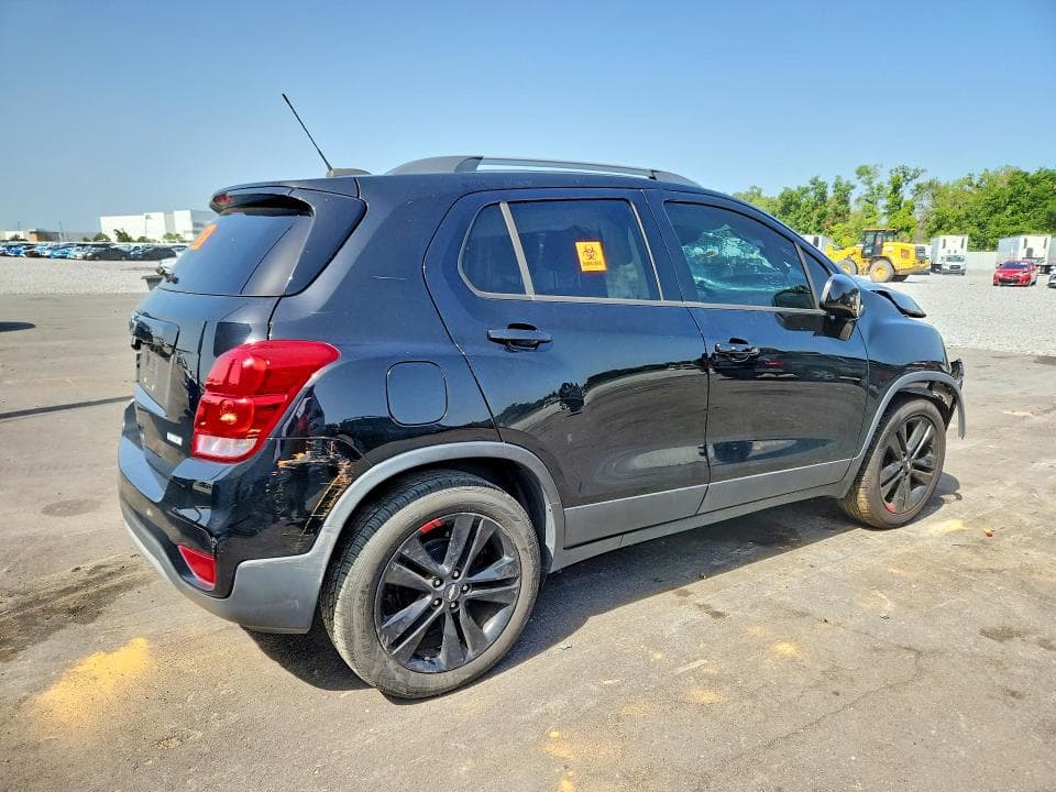 2020 CHEVROLET TRAX 1LT 3
