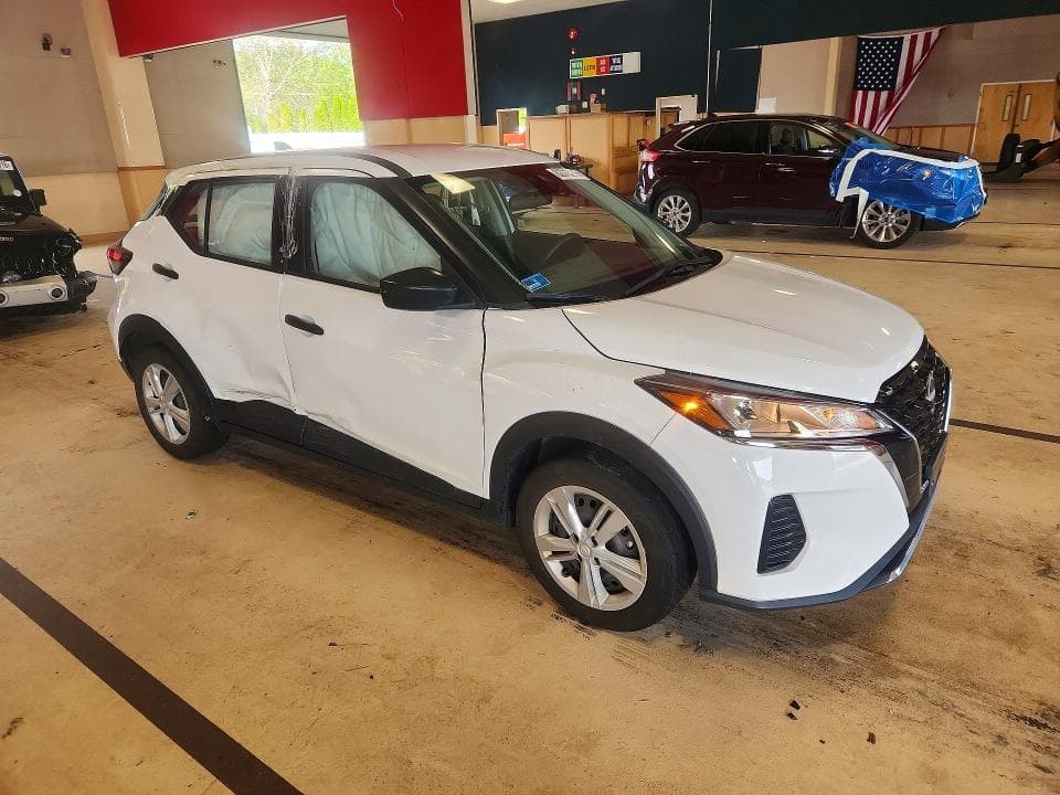 2023 NISSAN KICKS S S 4